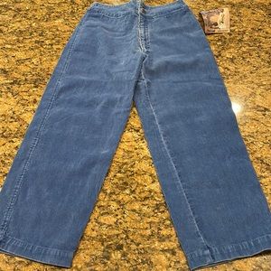 REI Brand New corduroy girls size 10. Top quality pant.